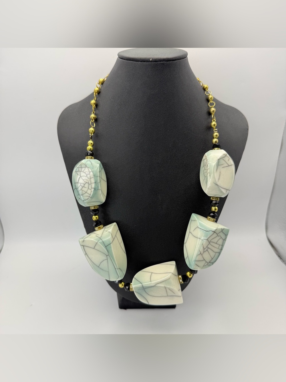 VTG Chunky Statement Necklace Crackle Raku Resin Mint Green Cream Huge Bead 24"